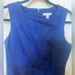 EUC Eva Mendes Midi Dress NY & Co
ALine Sleeveless Dress ✨✨✨